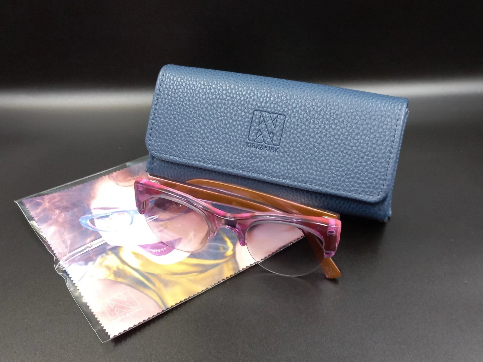 Schöne KIRK & KIRK „Jenny“ Rosa Lila Sonnenbrille – Mit Etui – New Old Stock ED