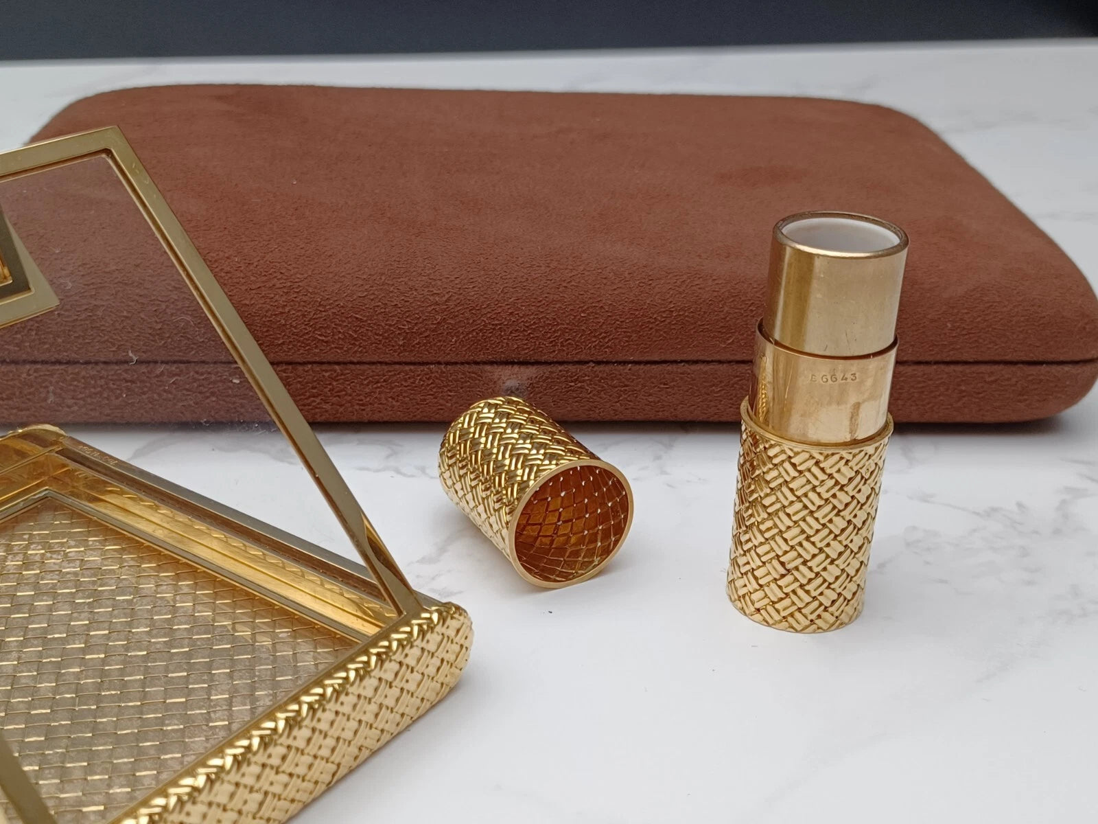 Seltene Van Cleef & Arpels Puderdose & Lippenstifthülle – 18K Gold – 0913CO BD08