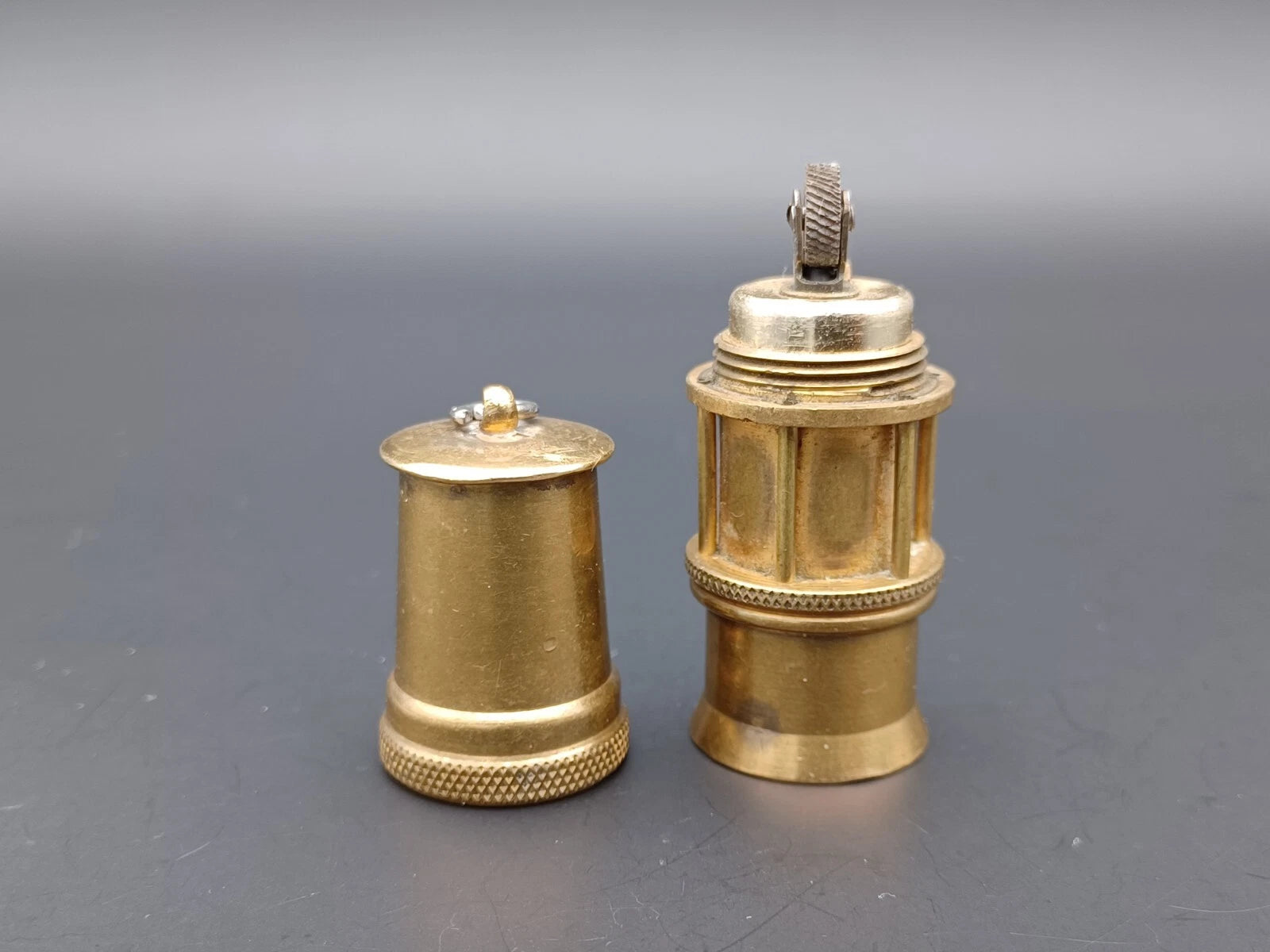 Rare & Antique Brass Petrol Lighter - WW2 - Trench art lighter - AF17-1609