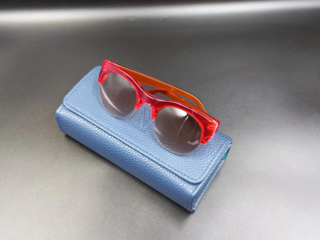 Schöne KIRK & KIRK „Jenny“ rote Sonnenbrille – Mit Etui – Neuwertig aus altem Lagerbestand – OVP