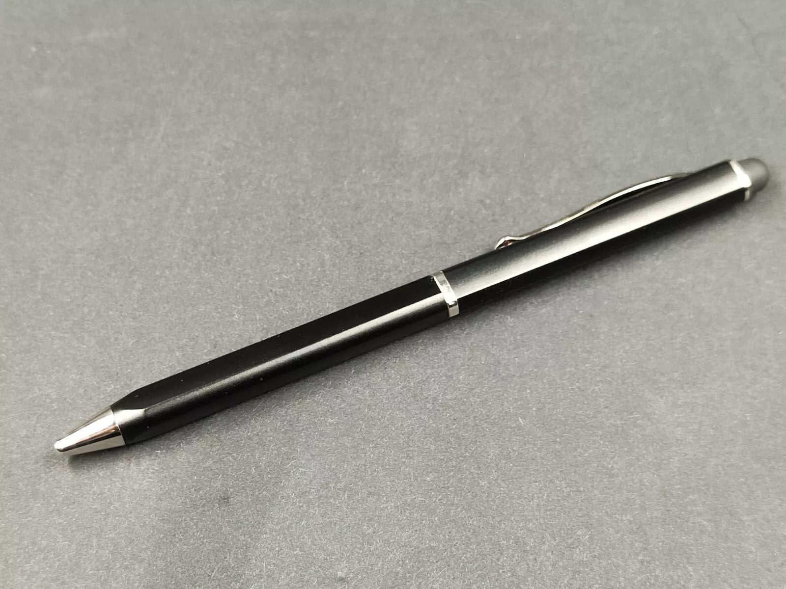 ST DUPONT " Karl Lagerfeld " - USB key & Ballpoint pen - Box & Guarantee - ED XL