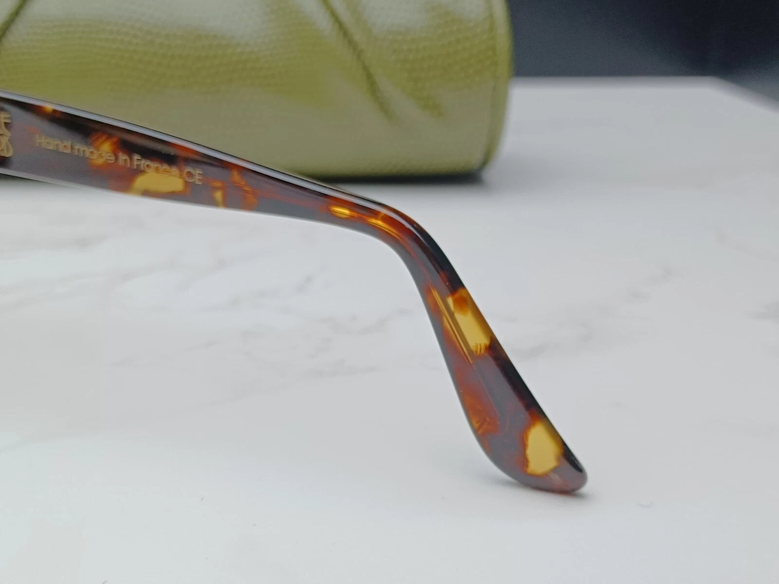 EMMANUELLE KHANH " VINTAGE " EK5051 - Braune Schuppen Sonnenbrille -Neu - Altbestand