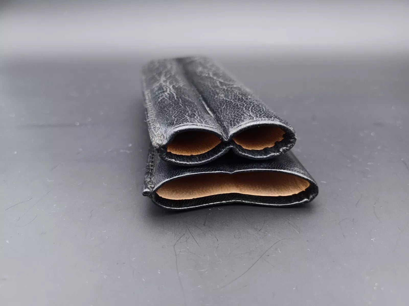 Étui à Cigares Vintage Cuir Noir 2 Compartiments 1950s
