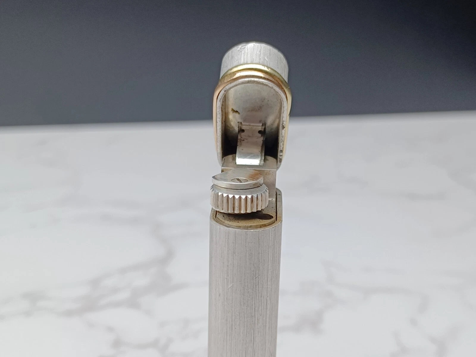 Cartier Trinity Feuerzeug versilbert – Gebraucht