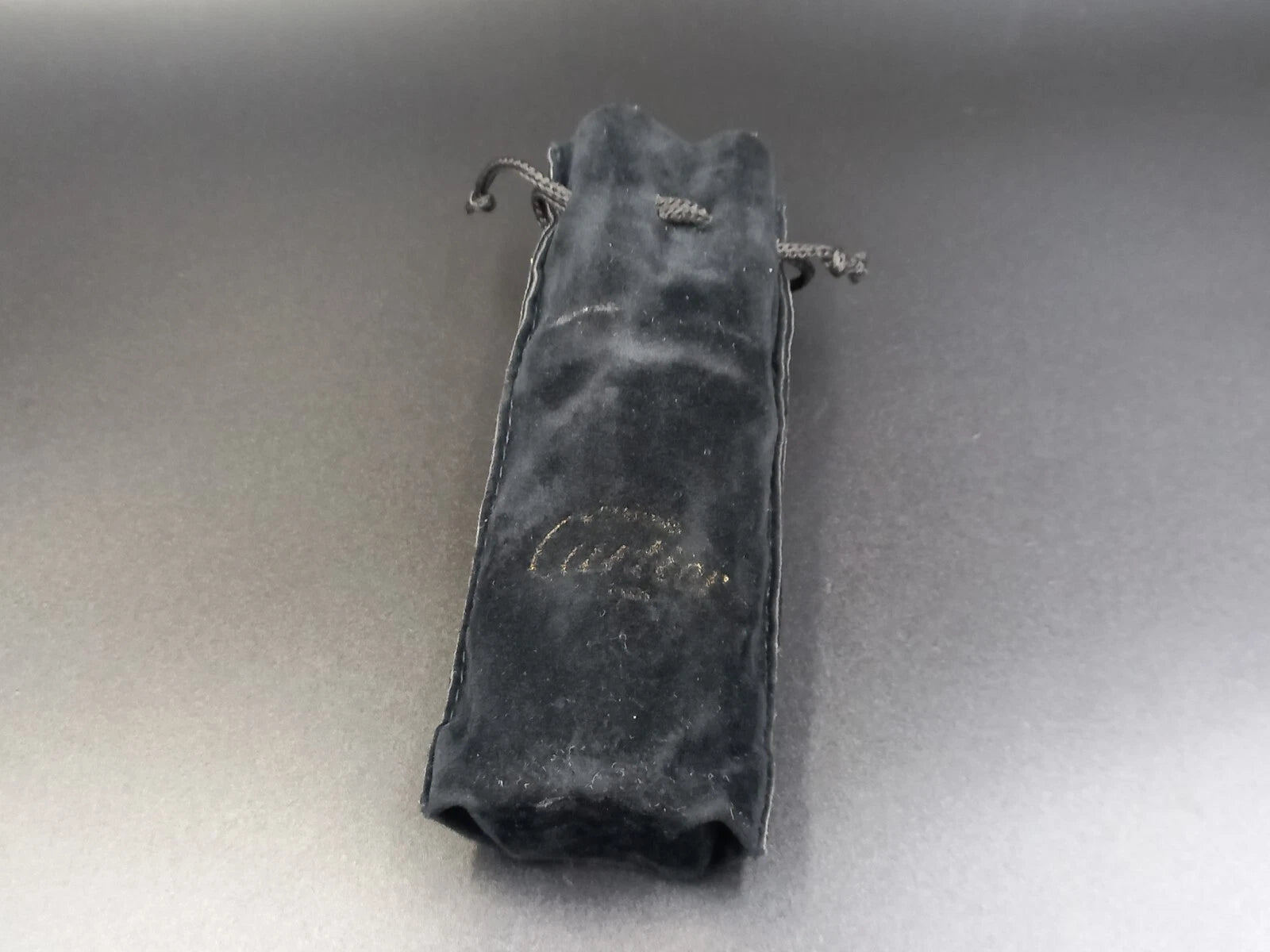 Vaporisateur rechargeable Cartier Doré pour Sac à Main – Luxe Occasion