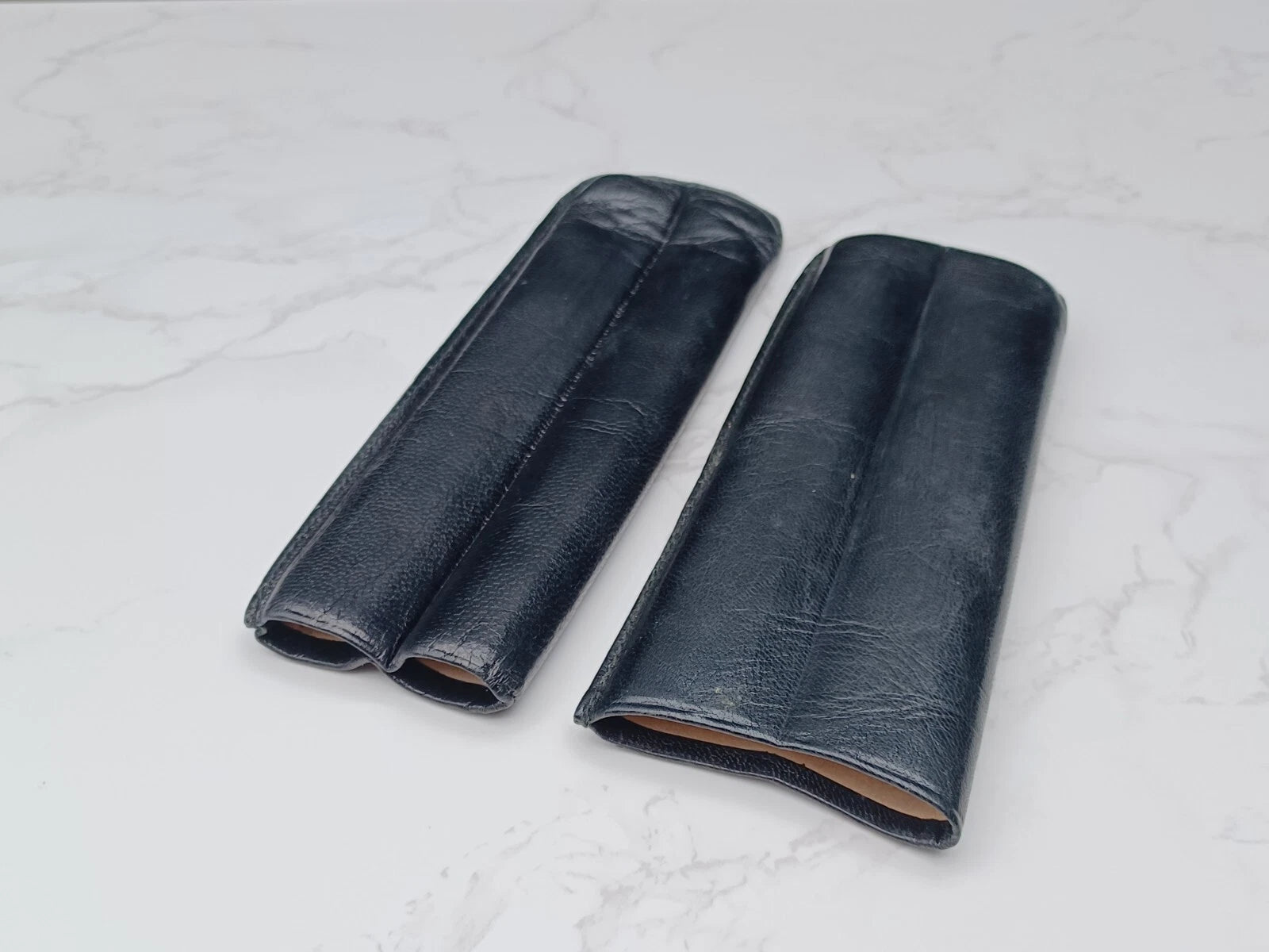 Schönes Vintage Zigarrenetui - Schwarzes Leder - AM10-1581