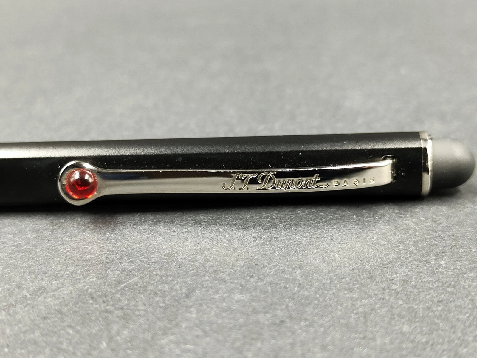 ST DUPONT " Karl Lagerfeld " - USB key & Ballpoint pen - Box & Guarantee - ED XL