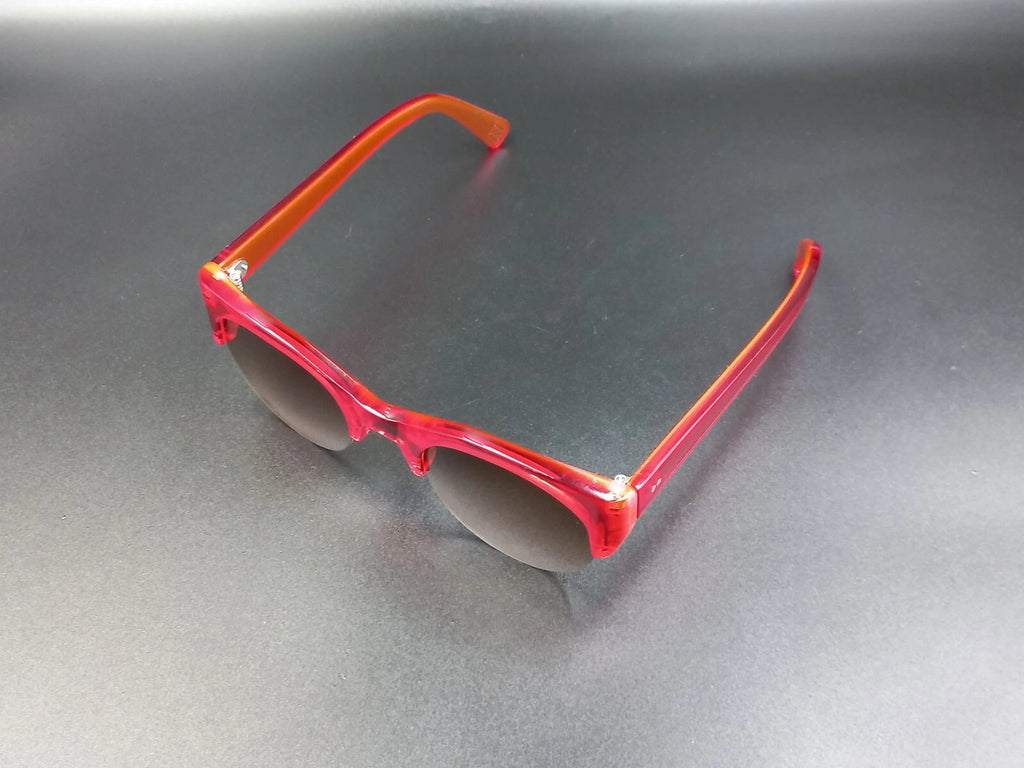 Schöne KIRK & KIRK „Jenny“ rote Sonnenbrille – Mit Etui – Neuwertig aus altem Lagerbestand – OVP